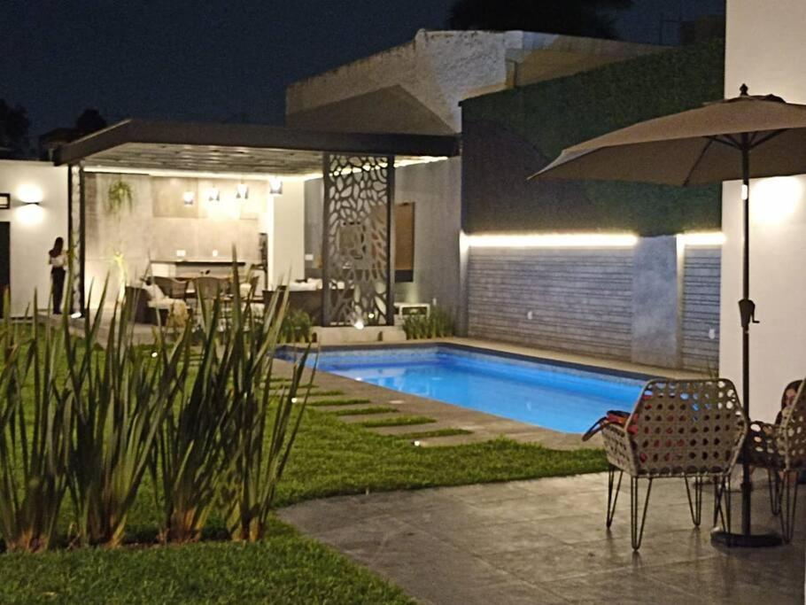 Вилла Casa Familiar Con Alberca Privada Climatizada Гвадалахара Экстерьер фото